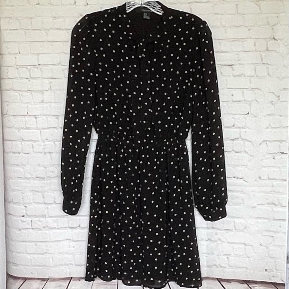 Women's Forever 21 Black & Cream Polka Dot Key Hole Neck Tie Dress || S